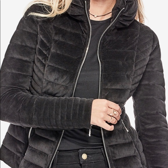 Guess Jackets & Blazers - 🛍Not For Sale🛍Guess Velvet Puffer